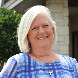 Team Member : Glenda Stegent